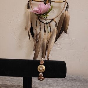 Flower metal bracelet